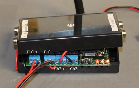 Image of the connections on the circuit board and labels 